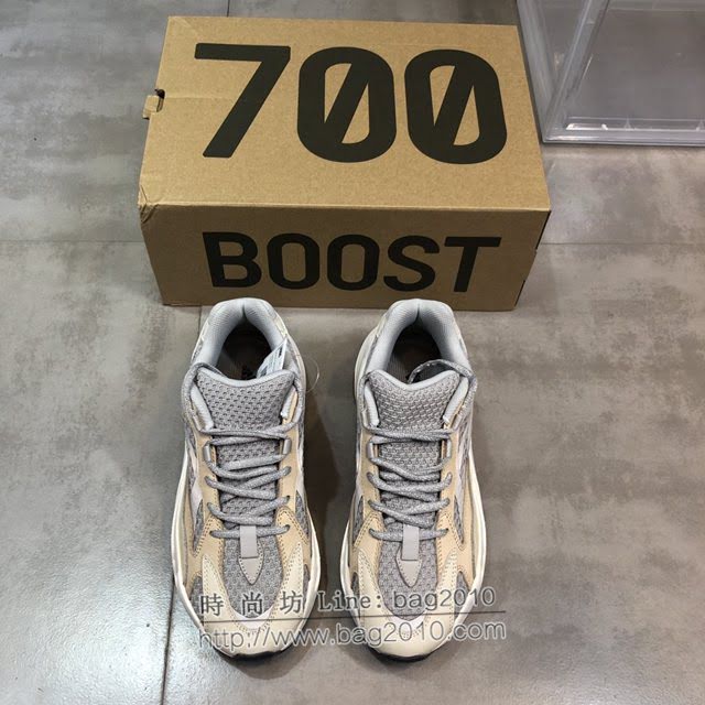 Adidas男女椰子鞋 阿迪達斯椰子700 Adidas Yeezy 700 v2  xhn1607